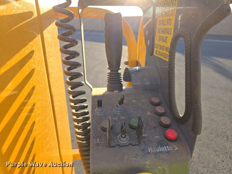 image for item YA0205 2019 Haulotte Star 20 AC E vertical lift