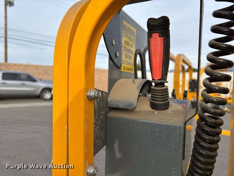 image for item YA0207 2019 Haulotte Star 20 AC E vertical lift