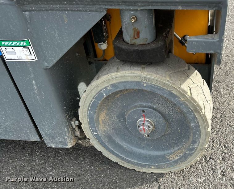 image for item YA0208 2019 Haulotte Star 20 AC E vertical lift