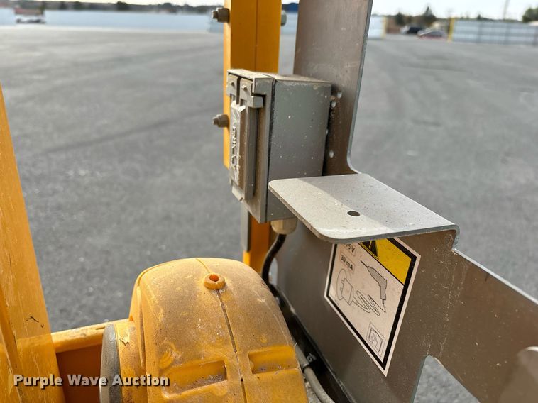 image for item YA0209 2019 Haulotte Star 20 AC E vertical lift