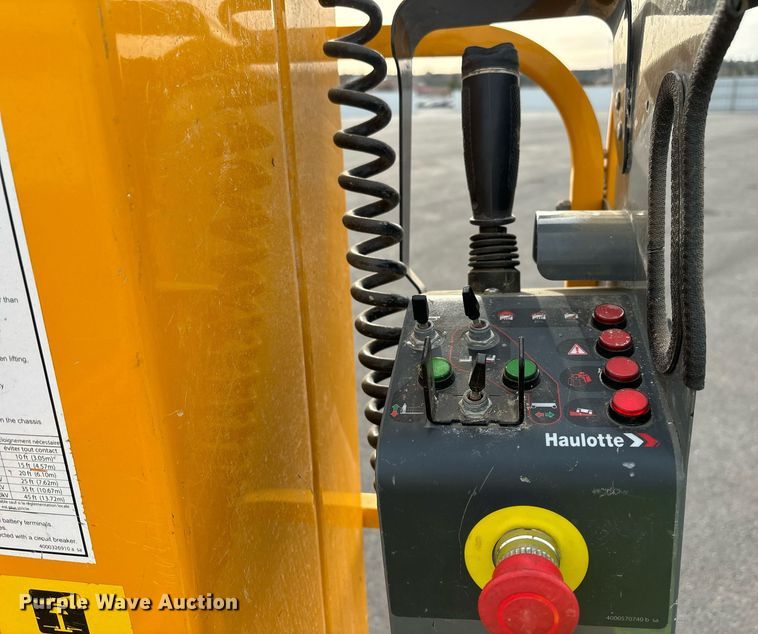 image for item YA0209 2019 Haulotte Star 20 AC E vertical lift