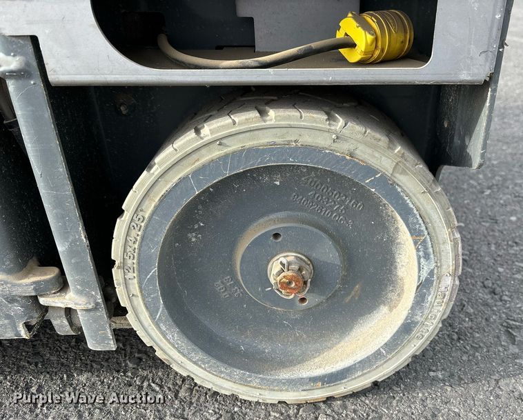 image for item YA0209 2019 Haulotte Star 20 AC E vertical lift