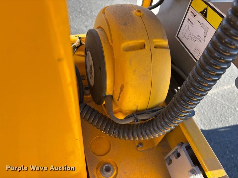 image for item YA0211 2020 Haulotte Star 20 AC E vertical lift