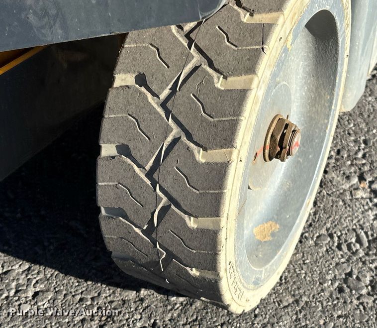 image for item YA0211 2020 Haulotte Star 20 AC E vertical lift