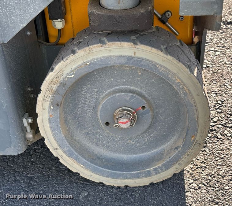 image for item YA0211 2020 Haulotte Star 20 AC E vertical lift