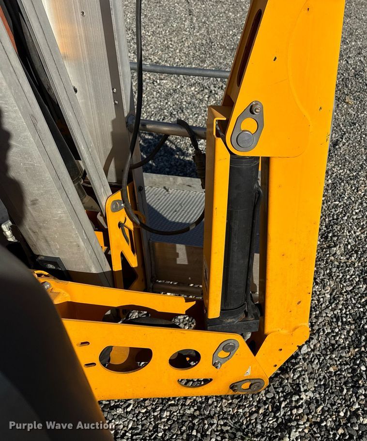 image for item YA0213 2019 Biljax 4527A boom lift
