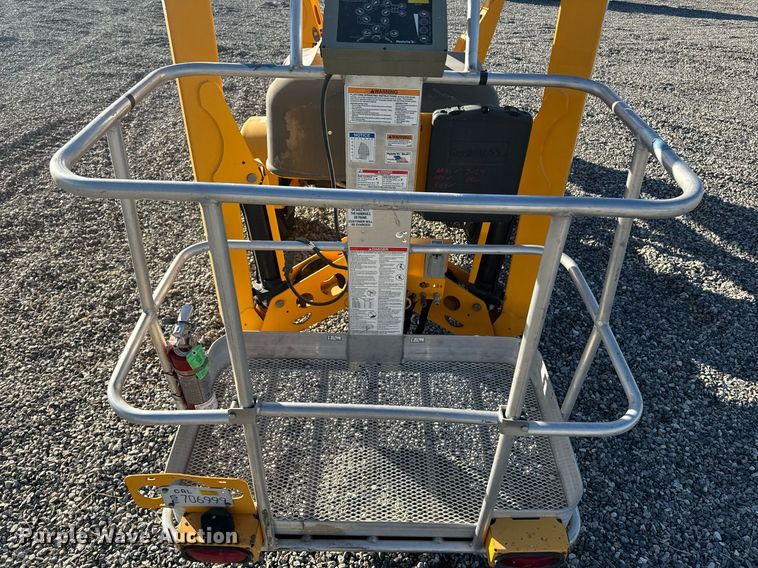 image for item YA0213 2019 Biljax 4527A boom lift
