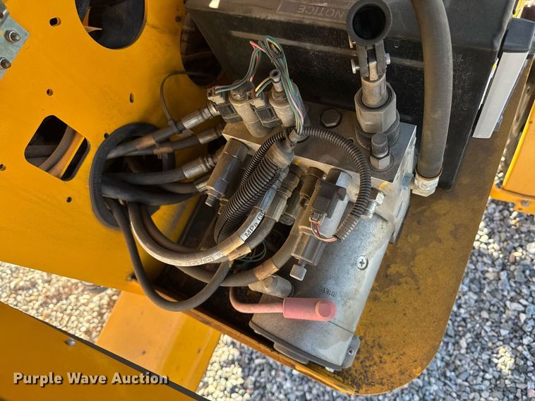 image for item YA0213 2019 Biljax 4527A boom lift