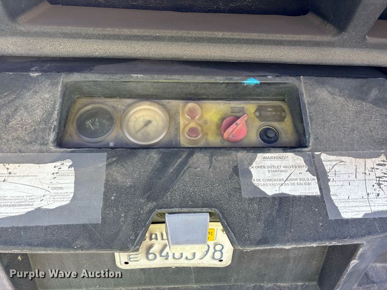 image for item YA0215 2012 Atlas air compressor