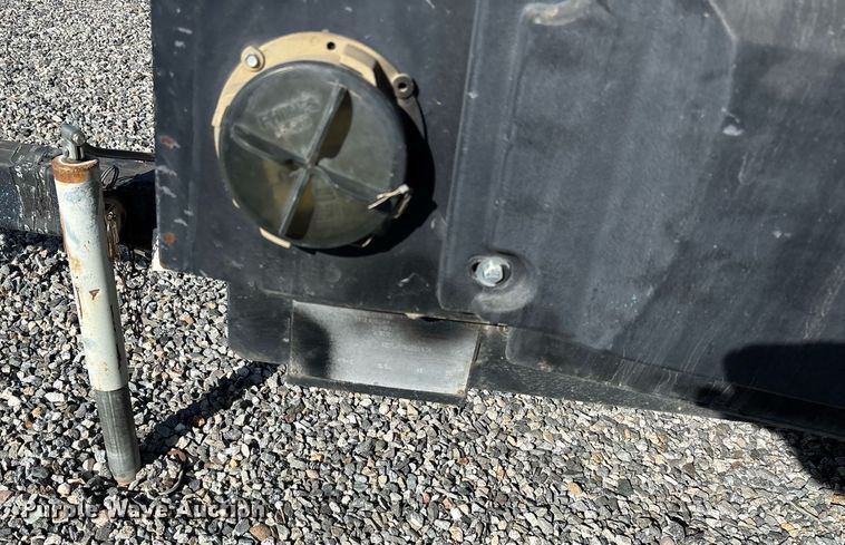 image for item YA0215 2012 Atlas air compressor