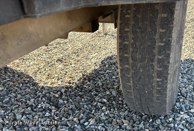 image for item YA0215 2012 Atlas air compressor