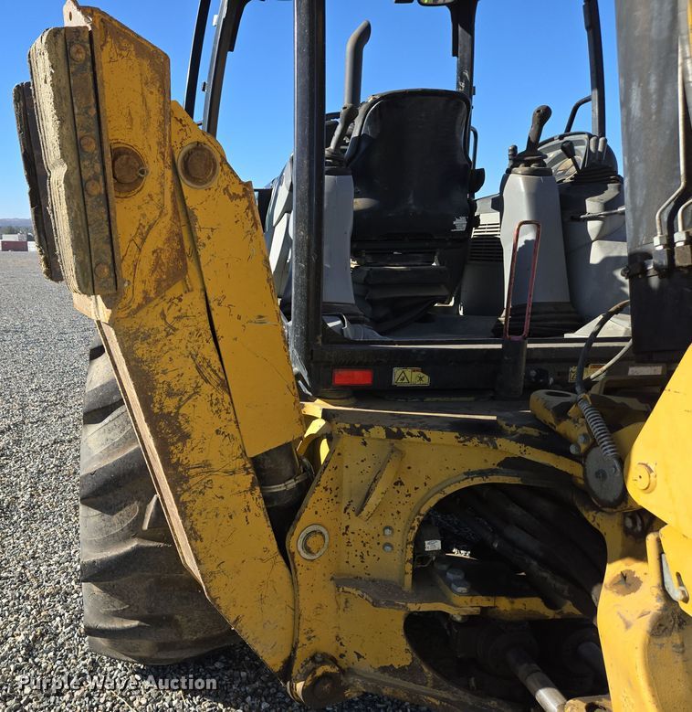 image for item YA0218 2013 Caterpillar 450E backhoe
