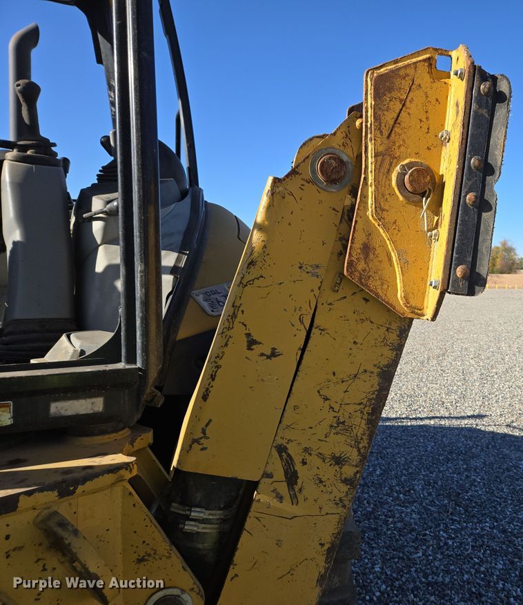 image for item YA0218 2013 Caterpillar 450E backhoe