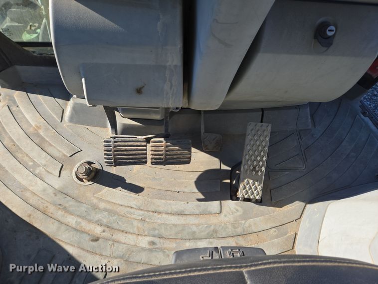 image for item YA0218 2013 Caterpillar 450E backhoe