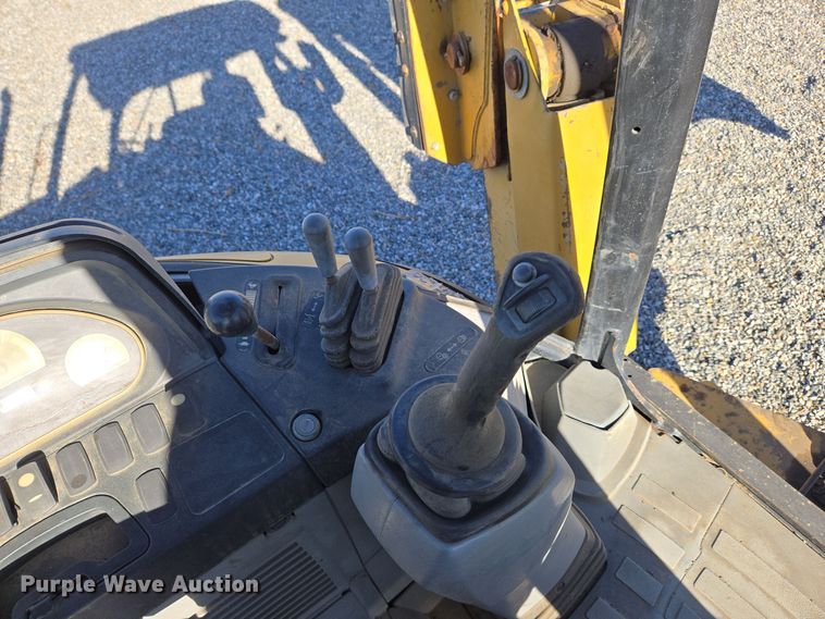 image for item YA0218 2013 Caterpillar 450E backhoe