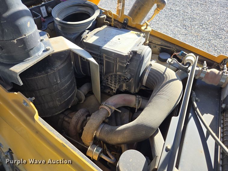 image for item YA0218 2013 Caterpillar 450E backhoe