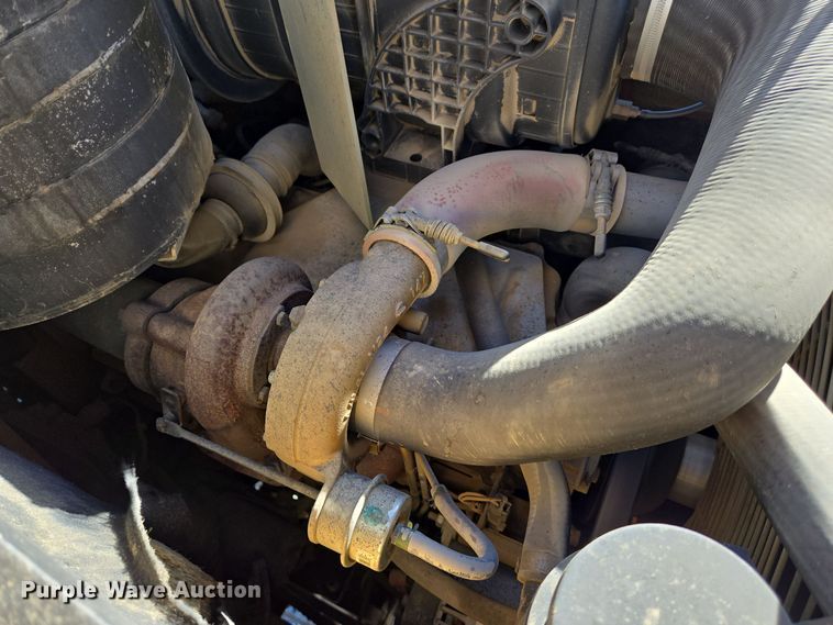 image for item YA0218 2013 Caterpillar 450E backhoe