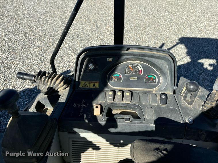 image for item YA0219 2012 Caterpillar 450E backhoe