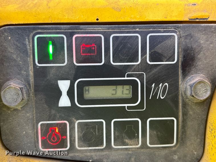 image for item YA0221 Wacker Neuson trench compactor