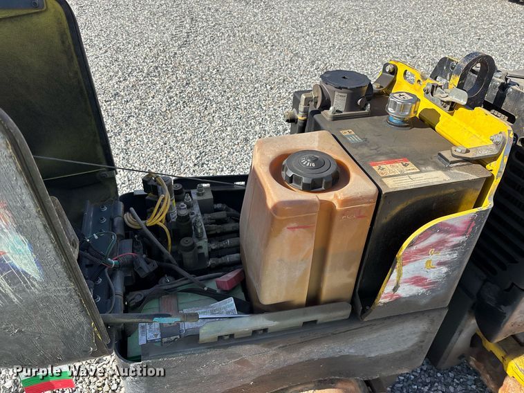 image for item YA0221 Wacker Neuson trench compactor