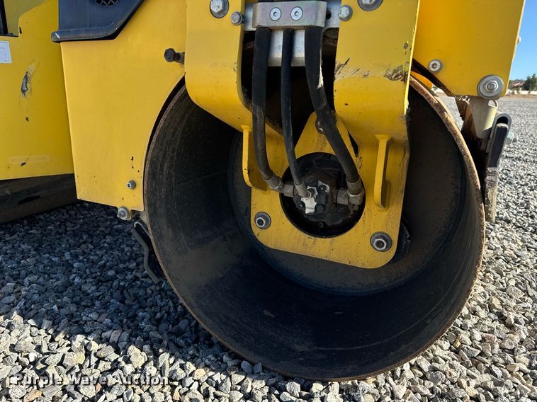 image for item YA0224 2019 Bomag BW 900-50 double drum vibratory roller