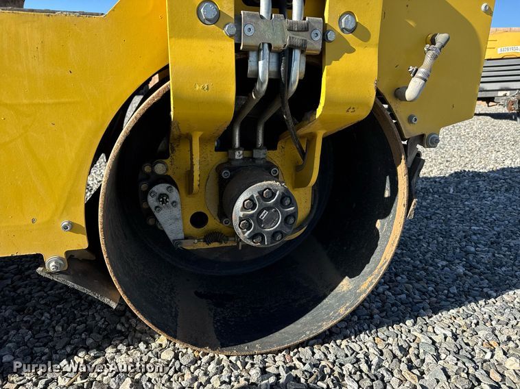 image for item YA0224 2019 Bomag BW 900-50 double drum vibratory roller
