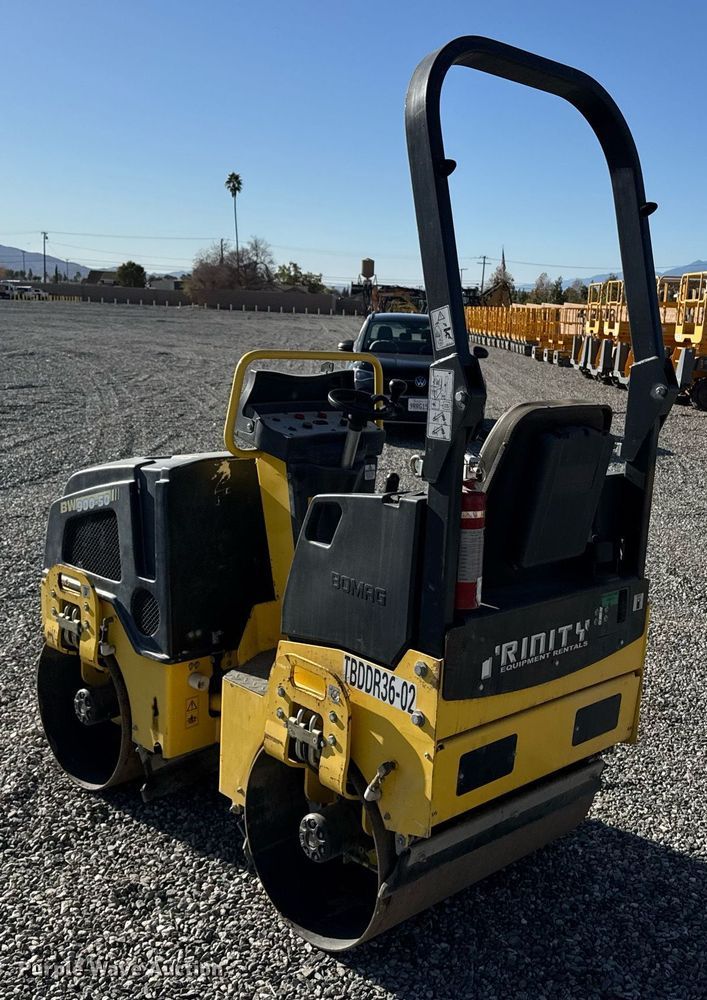 image for item YA0225 2019 Bomag BW900-50 double drum vibratory roller