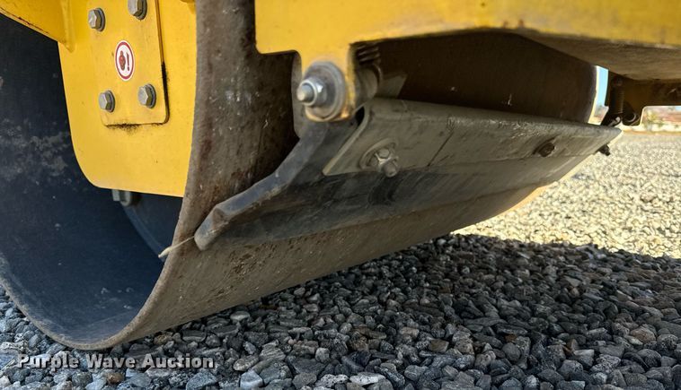 image for item YA0225 2019 Bomag BW900-50 double drum vibratory roller