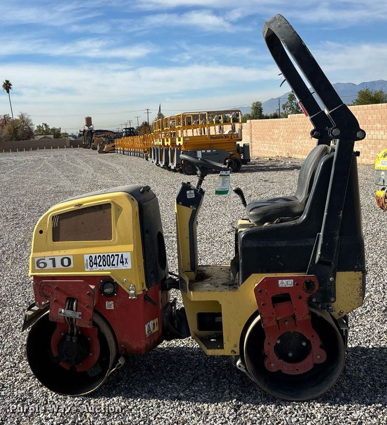 image for item YA0226 2011 Dynapac CC900G double drum vibratory roller