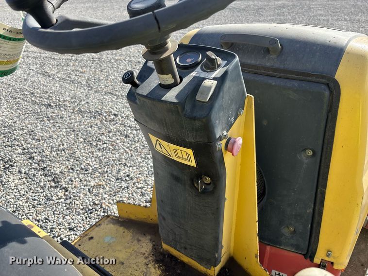 image for item YA0226 2011 Dynapac CC900G double drum vibratory roller