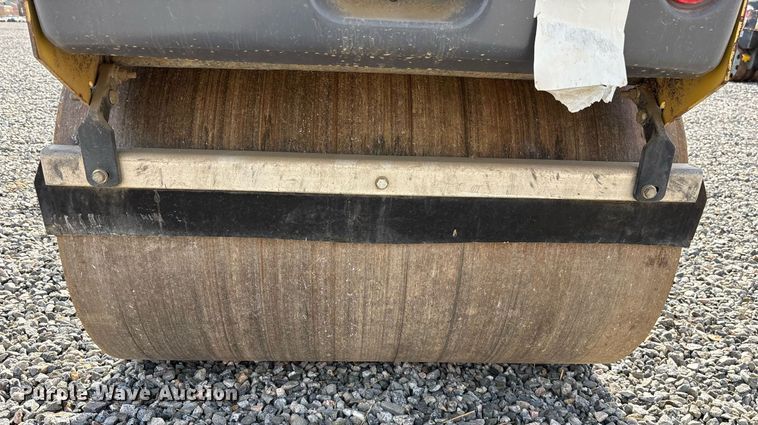 image for item YA0226 2011 Dynapac CC900G double drum vibratory roller