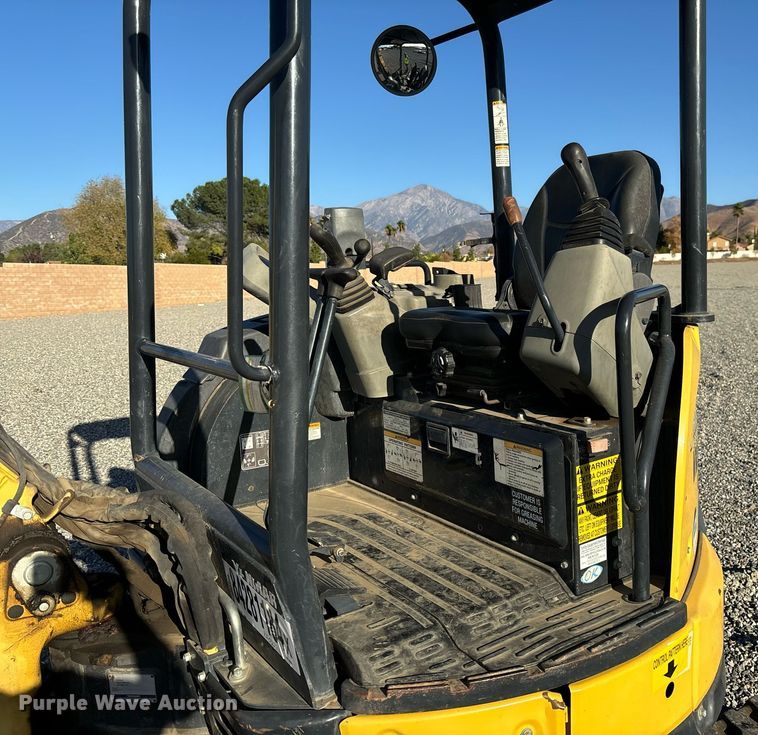 image for item YA0227 2018 Yanmar VIO35-6A mini excavator