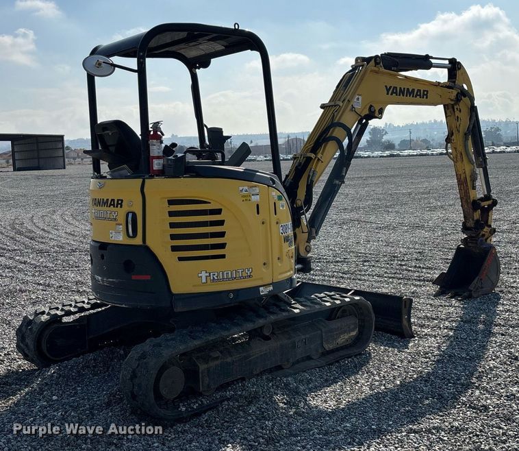 image for item YA0228 2018 Yanmar ViO35-6A mini excavator