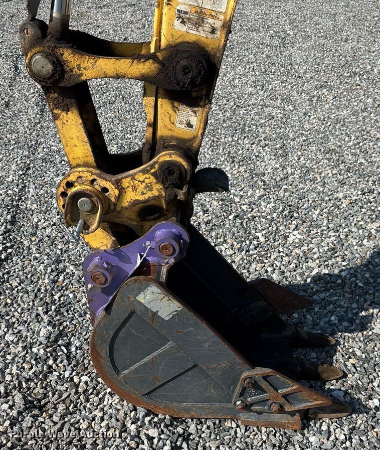 image for item YA0228 2018 Yanmar ViO35-6A mini excavator