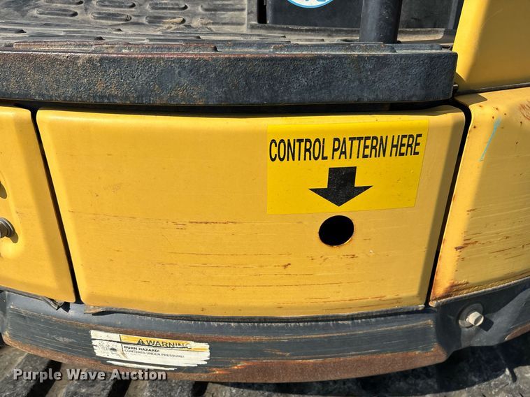 image for item YA0228 2018 Yanmar ViO35-6A mini excavator