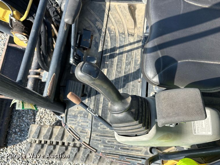 image for item YA0228 2018 Yanmar ViO35-6A mini excavator