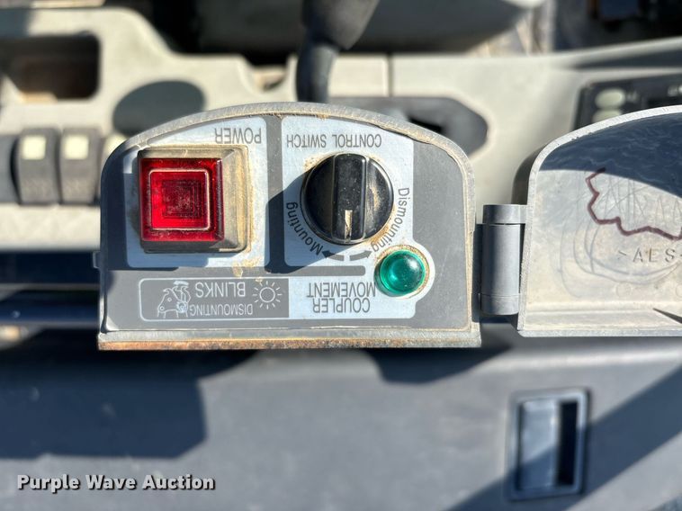 image for item YA0228 2018 Yanmar ViO35-6A mini excavator