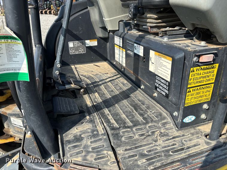 image for item YA0228 2018 Yanmar ViO35-6A mini excavator