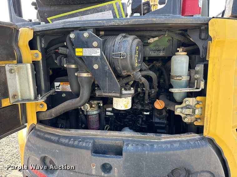 image for item YA0228 2018 Yanmar ViO35-6A mini excavator