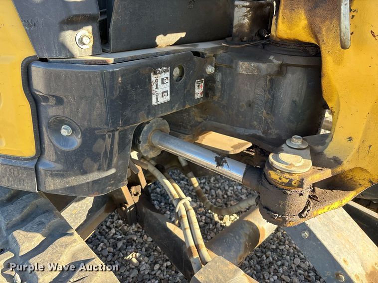 image for item YA0229 2019 Yanmar VIO35-6A mini excavator