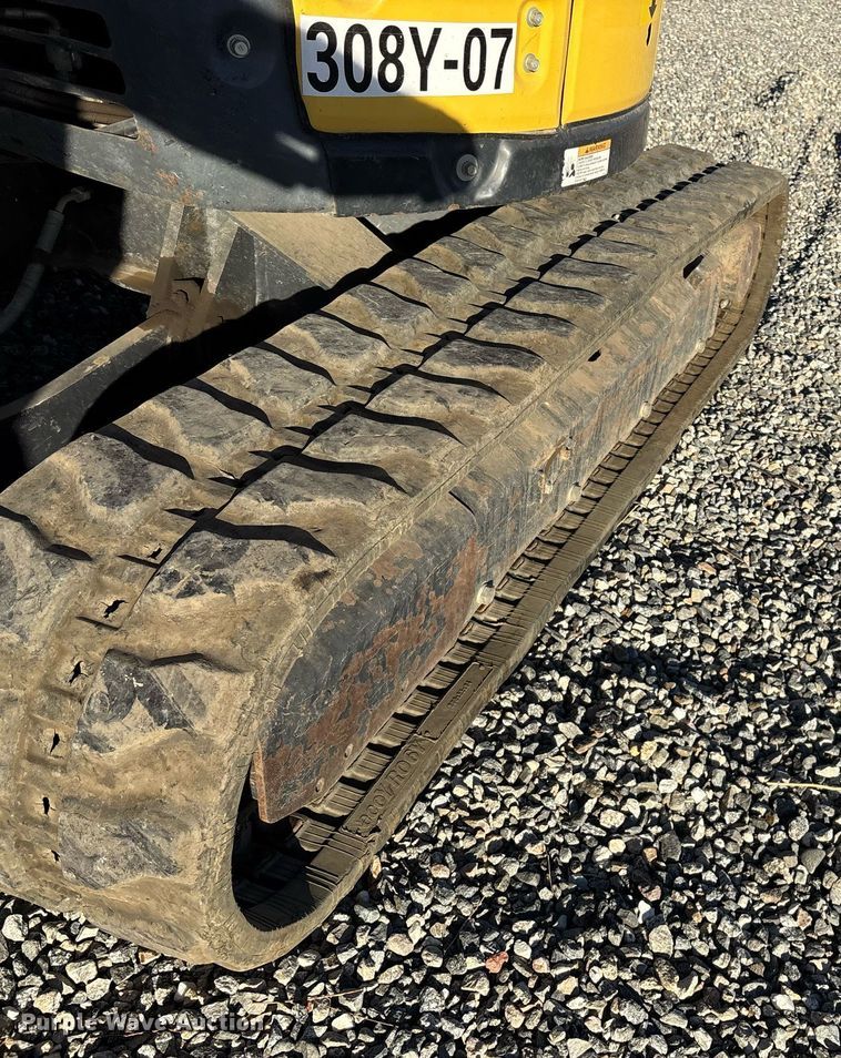 image for item YA0229 2019 Yanmar VIO35-6A mini excavator