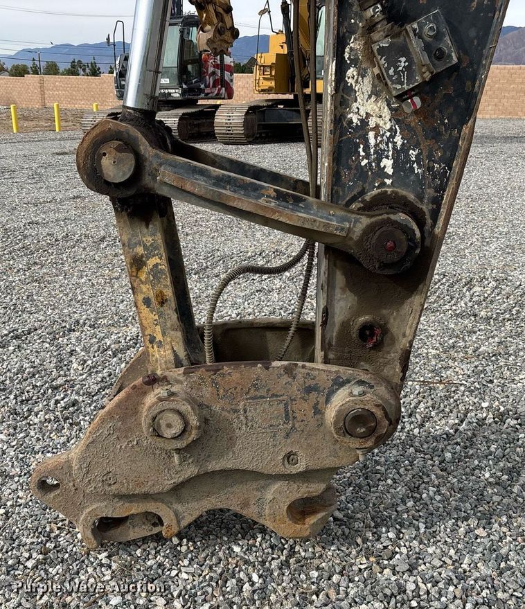image for item YA0232 2012 Kobelco SK215SRLC excavator