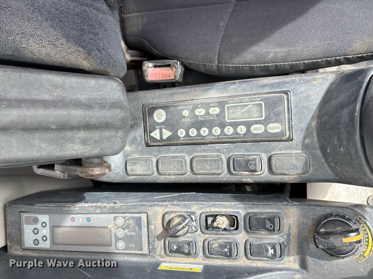 image for item YA0232 2012 Kobelco SK215SRLC excavator