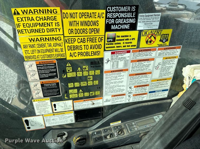 image for item YA0232 2012 Kobelco SK215SRLC excavator