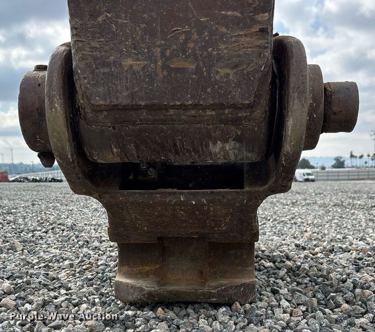 image for item YA0233 2012 Kobelco SK215SRLC excavator