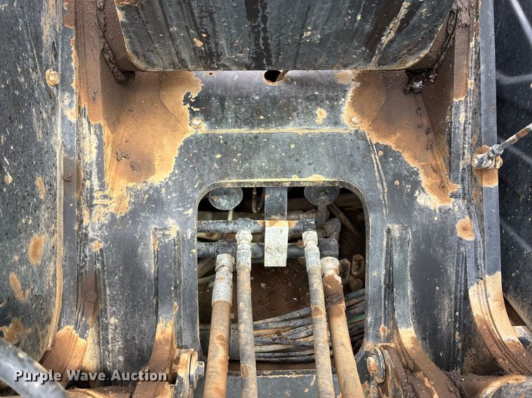 image for item YA0233 2012 Kobelco SK215SRLC excavator