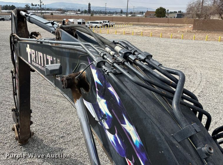 image for item YA0233 2012 Kobelco SK215SRLC excavator