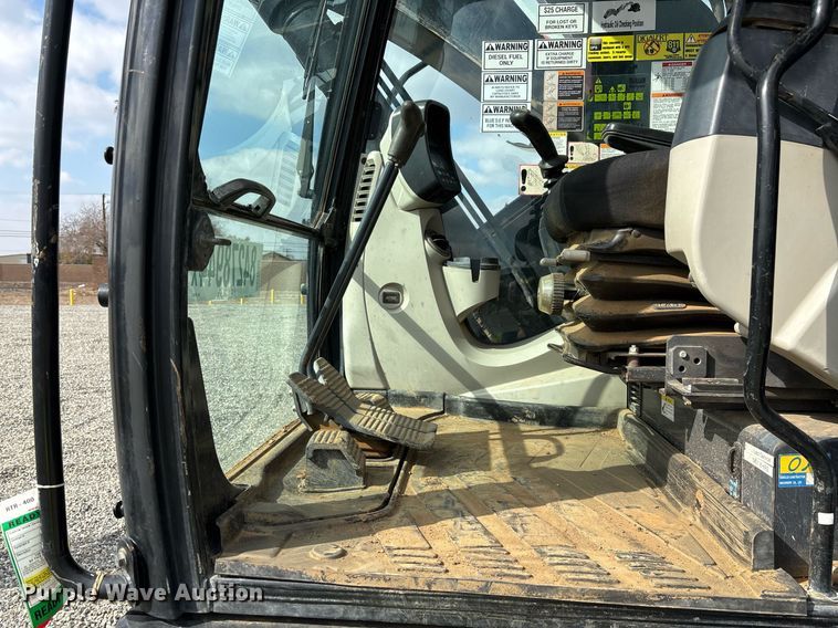 image for item YA0233 2012 Kobelco SK215SRLC excavator