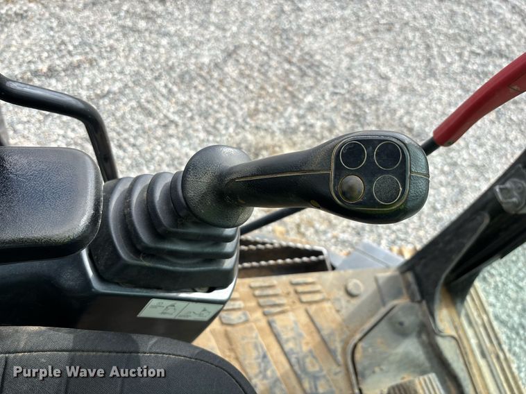 image for item YA0233 2012 Kobelco SK215SRLC excavator