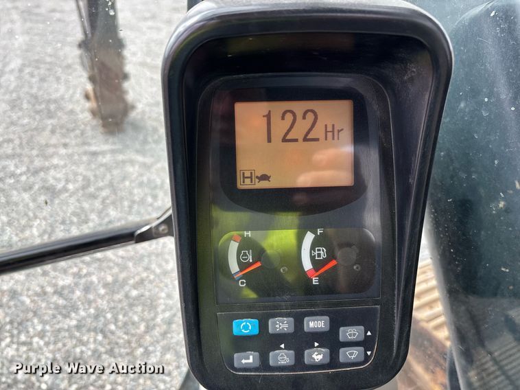 image for item YA0233 2012 Kobelco SK215SRLC excavator